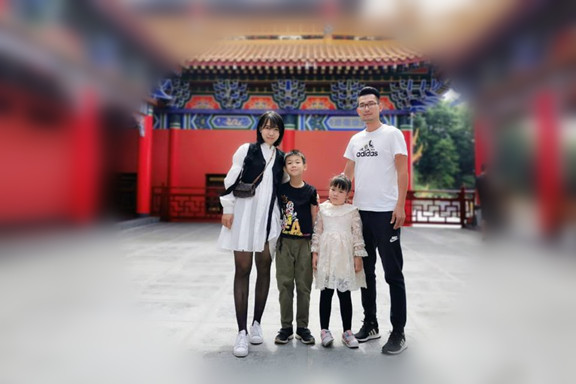 FJ8班 黄鸿鹏Sunny_副本.jpg