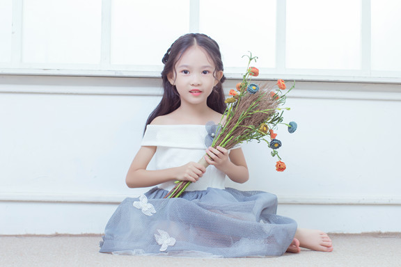 K53班潘玥彤Alina_副本.jpg