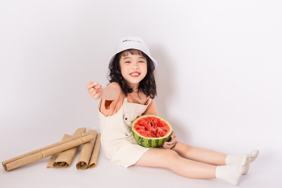 南城中178班黄小雯Emma_副本.jpg