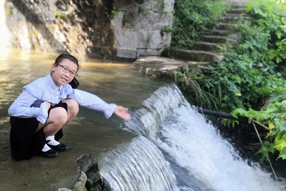CJ16班阮金霖Janet_副本.jpg